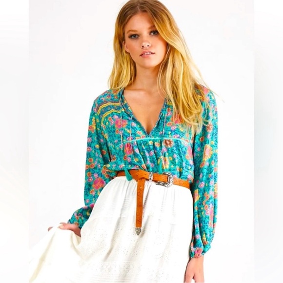 Spell Folktown blouse NWT (359) - Picture 2 of 6